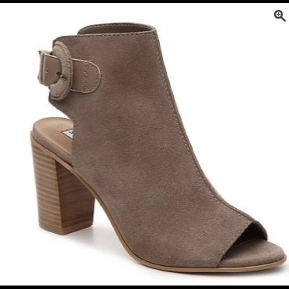 Steve Madden catlyna peep toe bootie size 11 EUC
